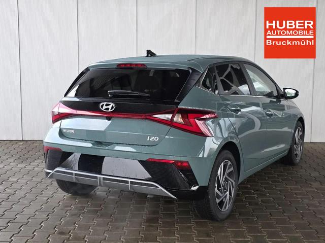Hyundai i20 Comfort 1.2 MPI / Sitz + Lenkradheizung Navi Tempomat PDC Kamera Alu 16" *Frei Haus geliefert, ab der 2. Bestellung* 