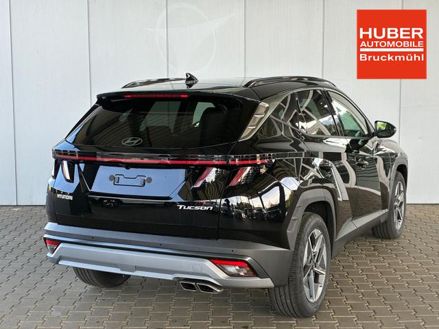Hyundai TUCSON E-Motion 1.6 T-GDI 2WD 48V DCT / Panoramadach ACC Sitz + Lenkradheizung LED Navi PDC V&H Kamera Alu 18" 