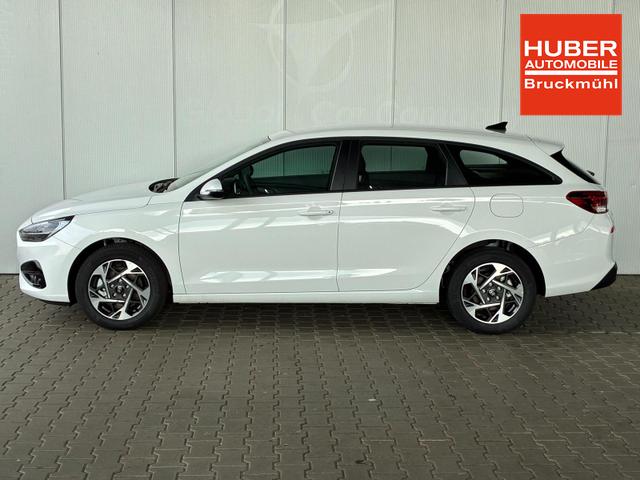 Hyundai i30 Kombi Comfort 1.5 GDi / LED Navi PDC V&H + Kamera Tempomat Carplay Alu 16" "Frei Haus geliefert, ab der 2. Bestellung " 