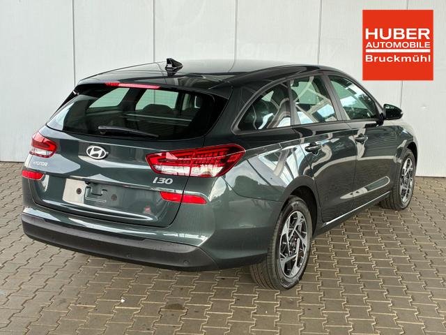 Hyundai i30 Kombi Comfort 1.5 GDi / LED Navi PDC V&H + Kamera Tempomat Carplay Alu 16" "Frei Haus geliefert, ab der 2. Bestellung " 