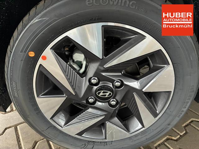 Hyundai i10 Advance 1.2 GDI Automatik / Rückfahrkamera Sitz + Lenkradheizung Navi Alu 15" 