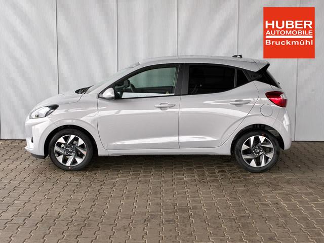 Hyundai i10 Advance 1.2 GDI Automatik / Rückfahrkamera Sitz + Lenkradheizung Navi Alu 15" 