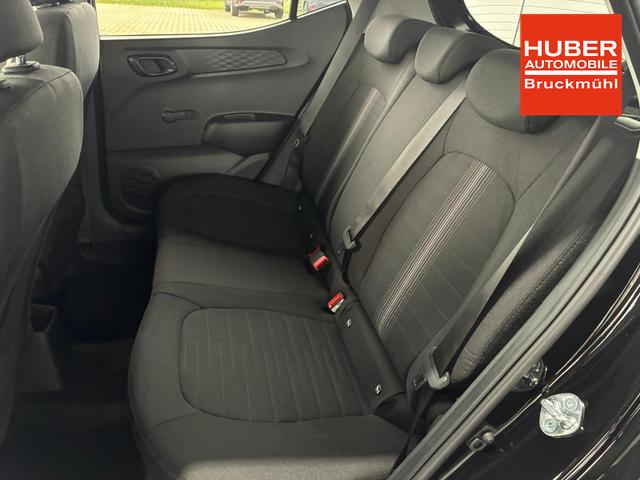 Hyundai i10 Premium 1.2 GDI Automatik / Sitz + Lenkradheizung Navi Klimaautomatik Alu 15'' 