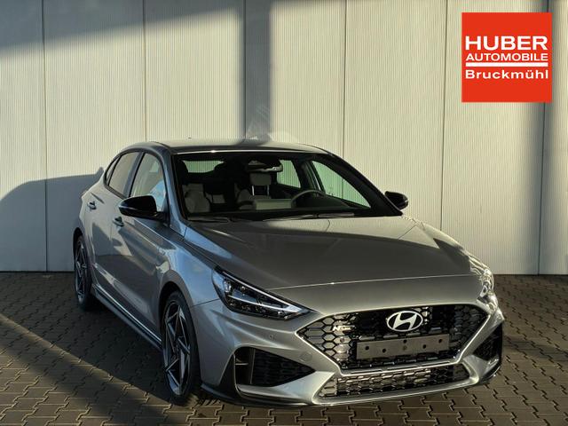 Hyundai i30 Fastback N-Line 1.5 T-GDI 7-DCT / ACC Sitz + Lenkradheizung LED PDC V&H Kamera Alu 18" 
