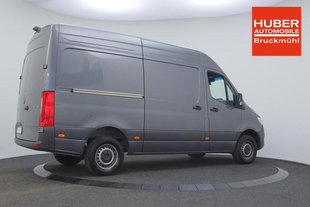 Mercedes-Benz 317 CDI Sprinter Standard HA 9G-TRONIC PRO L2H2 