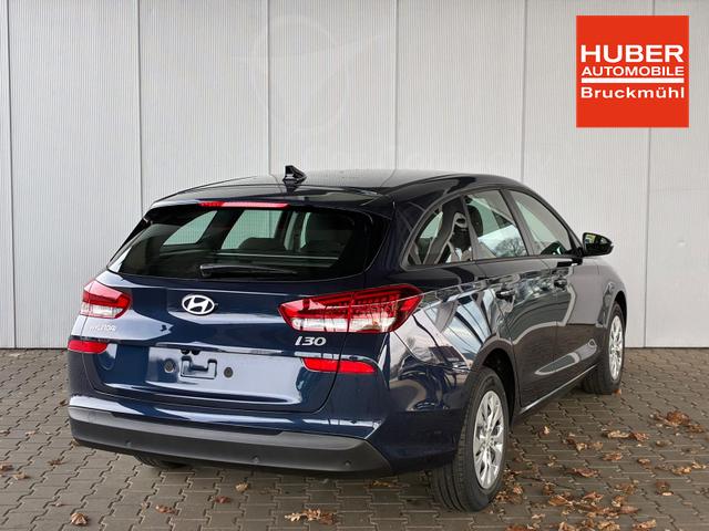 Hyundai i30 Kombi Comfort 1.0 GDI 100PS 6MT Navi / PDC V&H. m. Kamera LED Nebel 