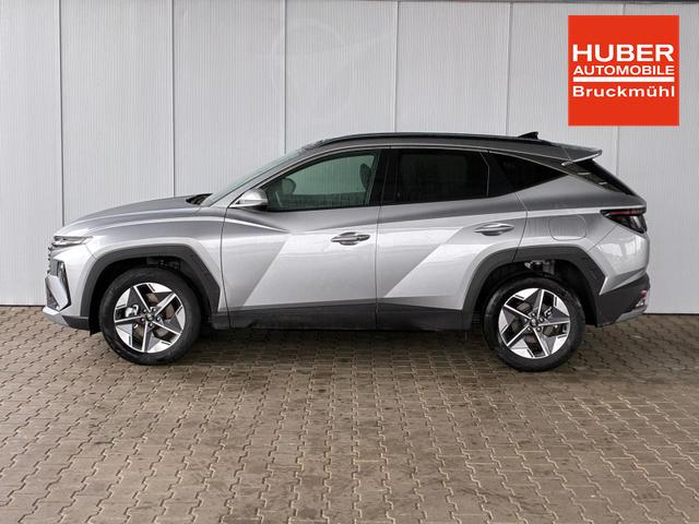 Hyundai TUCSON E-Motion 1.6 T-GDi 2WD HEV / Panoramadach ACC LED Sitz + Lenkradheizung Navi PDC V&H Kamera Alu 18" 