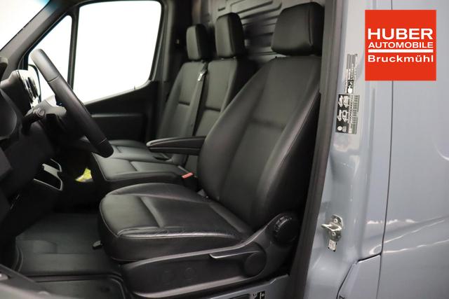 Mercedes-Benz 317 CDI Sprinter Standard HA 9G-TRONIC PRO L2H2 