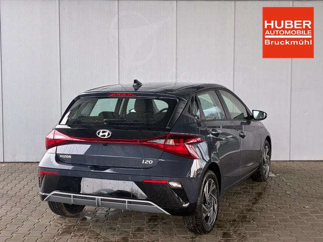 Hyundai i20 Comfort+ 1.0 T-GDI 6MT / Navi PDC m. Kamera Alu 16" 