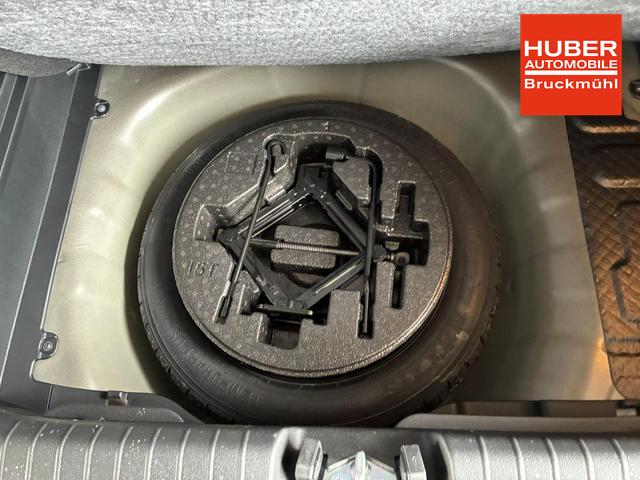 Hyundai i20 Pure 1.2 MPI / Navi PDC Hinten + Kamera Abgedunkelte Scheiben Tempomat Alu 16" 