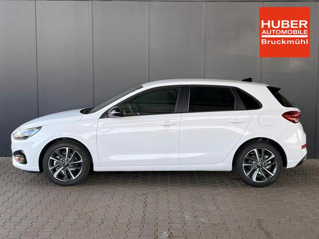 Hyundai i30 Comfort Plus 1.0 T-GDI Navi / PDC V+H mit Kamera Shz Vorne LED Alu 17'' 