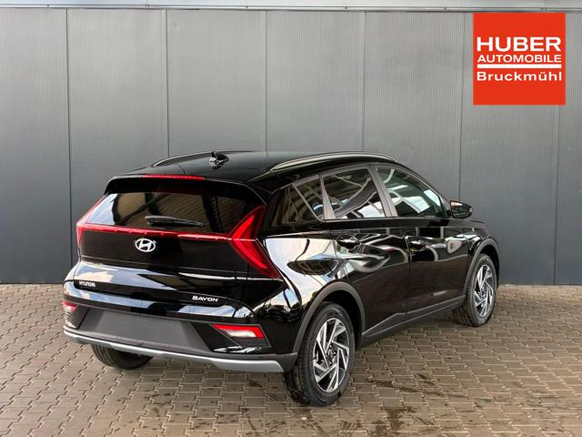 Hyundai BAYON Comfort Plus 1.2 MPI / Sitz + Lenkradheizung PDC V&H Kamera LED Tempomat Keyless Alu 16" 