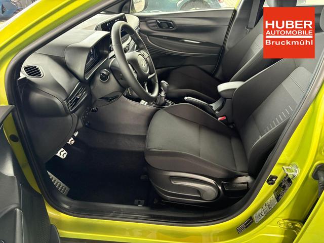 Hyundai BAYON Blackline 6MT / PDC m. Kamera Sitz & Lenkr.Heiz./ LED Privasy Alu 16" 
