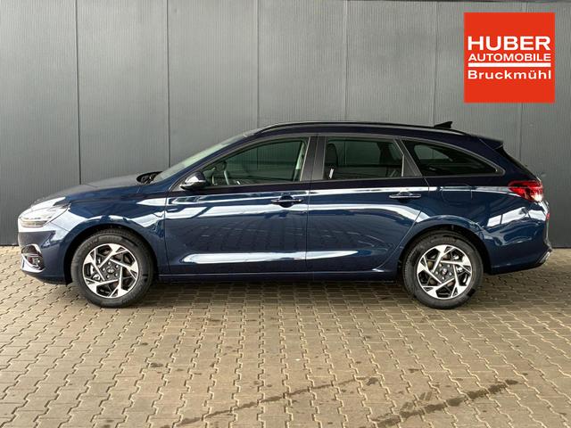 Hyundai i30 Kombi Comfort 1.5 GDI / Navi Tempomat Shz Vorne + Lenkrad heizung LED ALU 16'' 