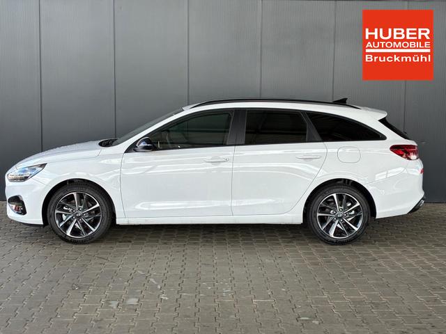 Hyundai i30 Kombi Comfort Plus 1.0 TGDI DCT / Navi Sitz + Lenkradheizung PDC V&H Kamera LED Alu 17" 
