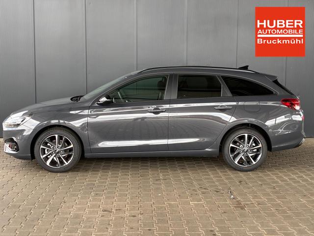 Hyundai i30 Kombi Comfort Plus 1.0 TGDI DCT / Navi Sitz + Lenkradheizung PDC V&H Kamera LED Alu 17" 