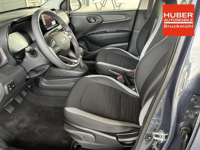 Hyundai i10 4-Sitzer Pure 1,0 Navi/ Einparkhilfe hinten + Kamera/ Front Assist 
