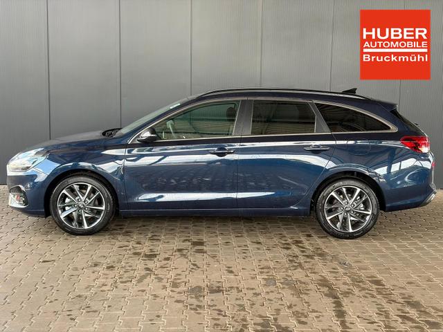 Hyundai i30 Kombi Comfort Plus 1.0 TGDI DCT/ Navi / Sitz + Lenkradheizung PDC V&H Kamera LED Alu 17" 