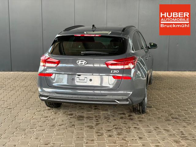 Hyundai i30 Kombi Comfort Plus 1.0 TGDI DCT/ Navi / Sitz + Lenkradheizung PDC V&H Kamera LED Alu 17" 