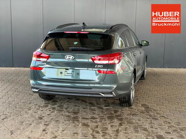 Hyundai i30 Kombi Comfort Plus 1.0 TGDI DCT Navi/ Adaptiver Tempomat/ Totwinkel Assistent/ Alu 17" 