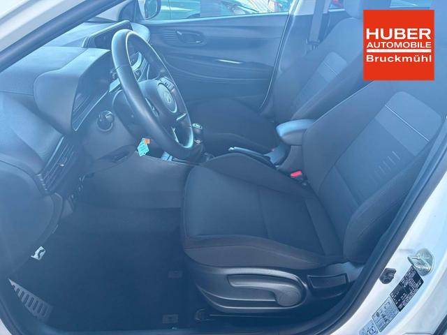 Hyundai BAYON Comfort 1.2 GDI 79 PS 5MT / LED Tempomat Navi R&uuml;ckfahrkamera Alu 16" 