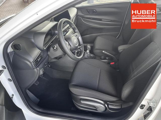 Hyundai i20 Trend 1.0 T-GDi 90PS 6MT / Navi Tempomat PDC H. mit Kamera 