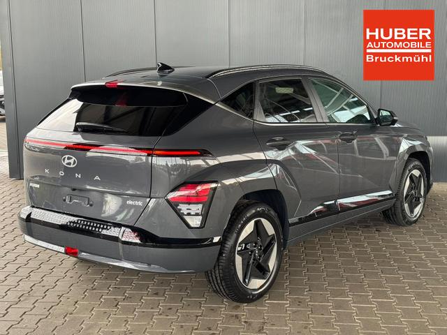 Hyundai KONA EV Comfort 64,8 kWh / 360 Grad Totwinkel Sitz + Lenkradheizung LED Alu 18'' 