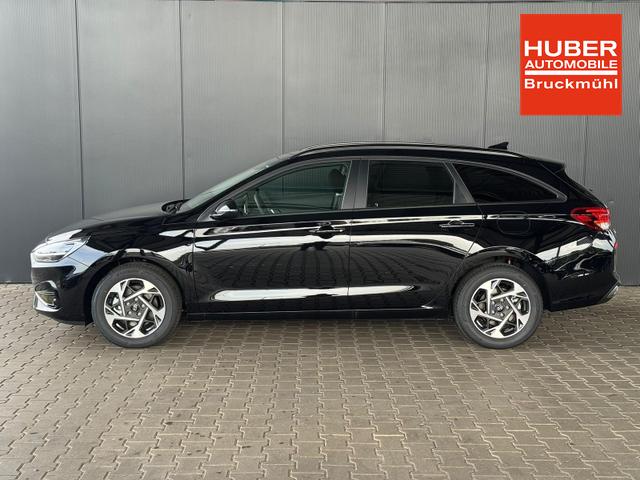Hyundai i30 Kombi Comfort Line 1.6 T-GDI 2WD 7-DCT AT / Tempomat Kamera PDC vorne + hinten Sitz Lenkradheizung LED Alu 16'' 