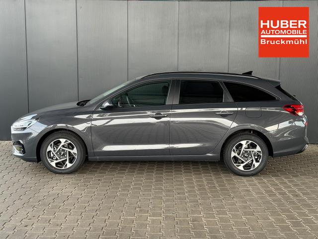 Hyundai i30 Kombi Comfort Line 1.6 T-GDI 2WD 7-DCT AT / Tempomat Kamera PDC vorne + hinten Sitz Lenkradheizung LED Alu 16'' 