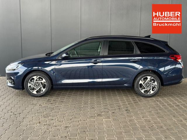 Hyundai i30 Kombi Comfort Line 1.6 T-GDI 2WD 7-DCT AT / Tempomat Kamera PDC vorne + hinten Sitz Lenkradheizung LED Alu 16'' 