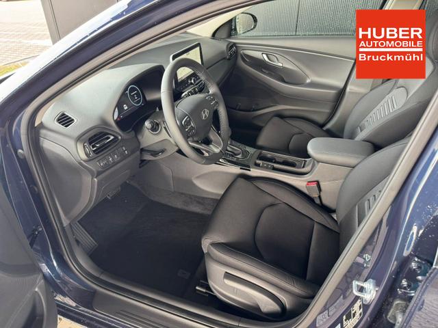 Hyundai i30 Kombi Comfort Line 1.6 T-GDI 2WD 7-DCT AT / Tempomat Kamera PDC vorne + hinten Sitz Lenkradheizung LED Alu 16'' 