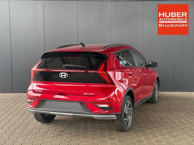 Hyundai BAYON Comfort Plus 1.0 T-GDI 7-DCT AT / Tempomat Kamera Sitz + Lenkradheizung Navi Alu 16'' 