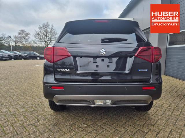 Suzuki Vitara Comfort+ 110PS Automatik MHEV 4x4 ALLGRIP 1.4 Boosterjet Teilleder Navi Klimaautomatik Sitzheizung ACC PDC v+h R&uuml;ckf.Kamera Suzuki-Radio Apple CarPlay Android Auto Touchscreen 2xKeyless 17-LM 