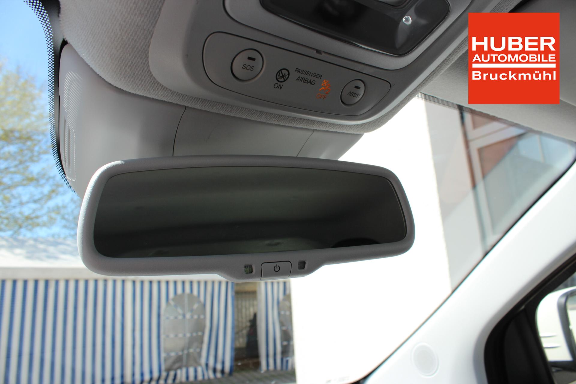 Fiat 500e Neuer 500 42 kWh UVP 38.230,00 € 16-Leichtmetallfelgen •  Voll-LED-Scheinwerfer, 10,25-Infotainmentsystem mit digitalem Radioempfang  DAB+, Keyless Go, Apple CarPlay/Android Auto, Volldigitales Cockpit  Lagerfahrzeug Elektro Automatik