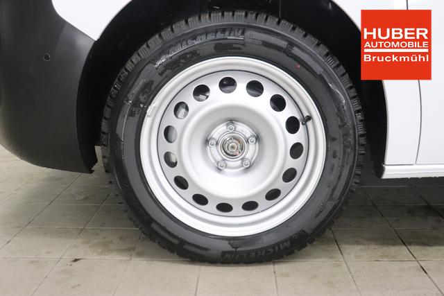 Scudo Scudo Kastenwagen L3 2.0 145 MT6 Kastenwagen549 - WEISS 969 - Standard Sitze "2QC Multifunktionale Beifahrersitzbank ""Eat and Work"" 3OM verstärktes LED Licht im Laderaum 7ET Komforttrennwand Verglast Mit Kleiderhaken A04 Paket ""Assist"" A06 Paket ""Worksite"" CKD Holzboden Laderaum 9mm Mit Antirutschbeschichtung, Inkl. Sei"