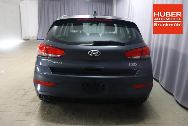 Hyundai i30 FL 1.0 T-GDi 7DCT Comfort CP MY23 88kW 48V Dark Knight 