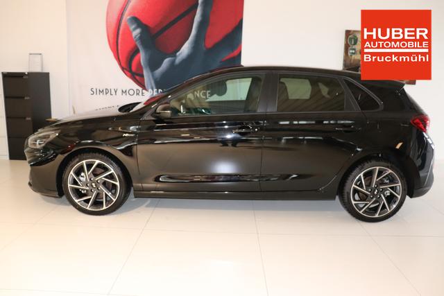 Hyundai i30 N Line 1.5 TGDi 117 kW (160 PS) Navigationssystem, DAB, Bluetooth, Android Auto, Apple CarPlay, 2-Zonen-Klimaautomatik, Rückfahrkamera, Sitzheizung, Lenkradheizung, 18" Leichtmetallfelgen, uvm. 