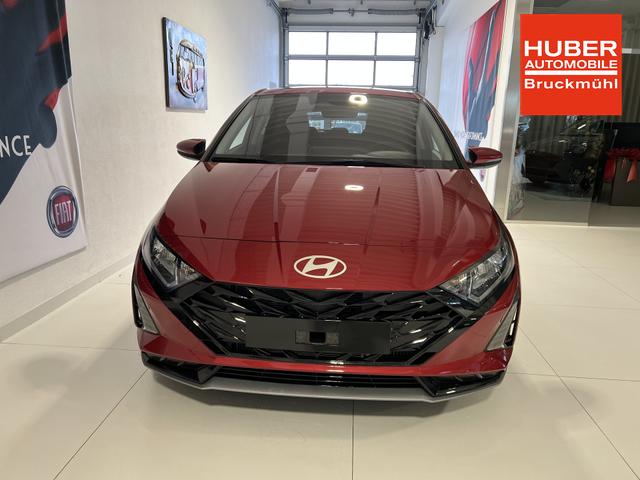 Hyundai i 20 1,0 T GDI 100 PS Family Dragon Red Perl