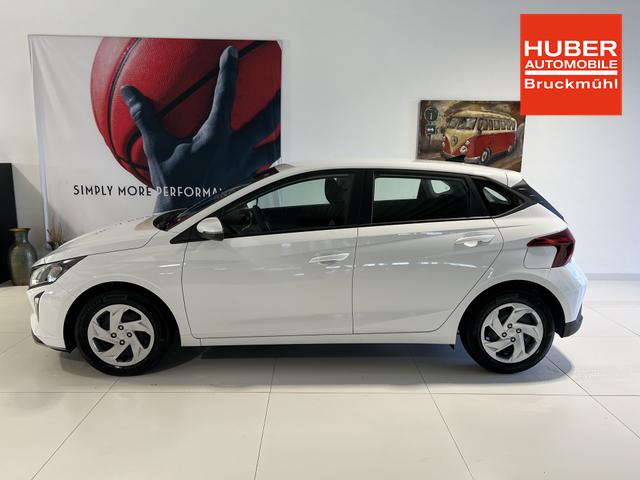 Hyundai i20 1,2 Comfort Atlas White, Beispielbilder, ggf. teilweise mit Sonderausstattung