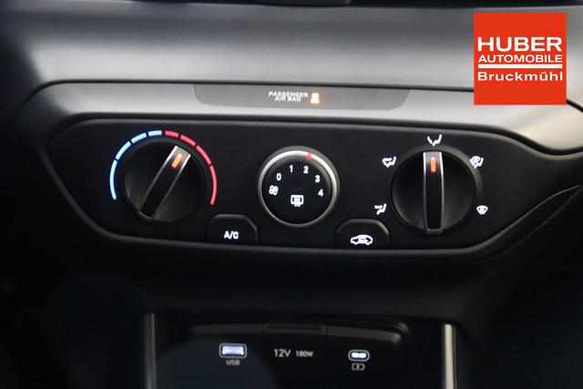 Hyundai i20 (BC3) GO 1.2 MPI b5bg1 MY2025 Dragon Red, Beispielbilder, ggf. teilweise mit Sonderausstattung