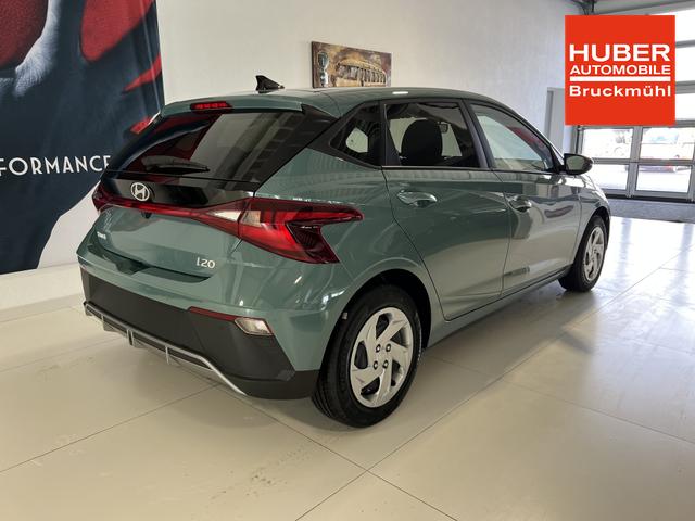 Hyundai i20 GO! Mangrove Green, Beispielbilder, ggf. teilweise mit Sonderausstattung
