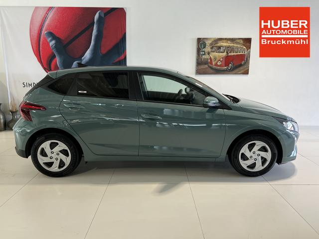 Hyundai i20 GO! Mangrove Green, Beispielbilder, ggf. teilweise mit Sonderausstattung