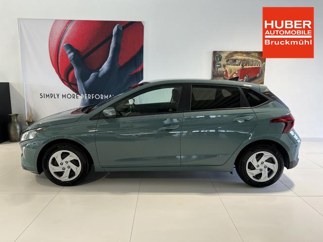 Hyundai i20 GO! Mangrove Green, Beispielbilder, ggf. teilweise mit Sonderausstattung