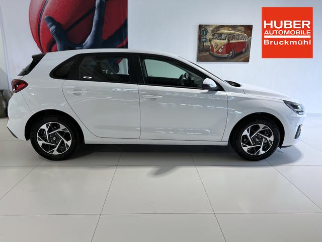 Hyundai i30 GO Atlas White