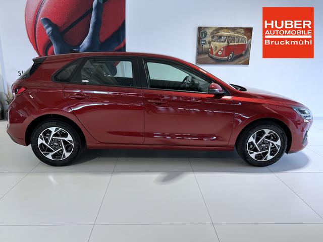Hyundai i30 DCT GO Ultimate Red
