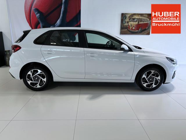 Hyundai i30 GO Atlas White