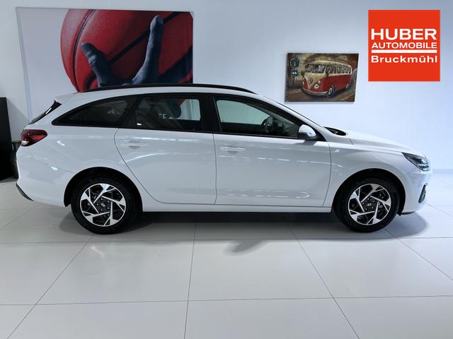 Hyundai i30 GO Serenity White