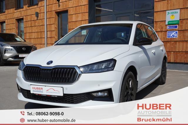 Skoda Fabia - 1.0l 70kW TSI Selection LED/CARPLAY/KAMERA/5-T&Uuml;RIG
