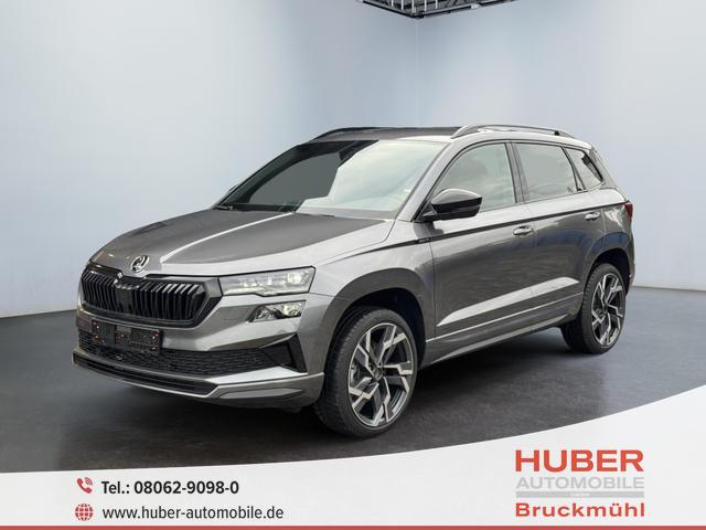Skoda Karoq - 1,5 TSI DSG Sportline 2ZKli AHK ACC SHT PDC Kam 19Zo 5JG