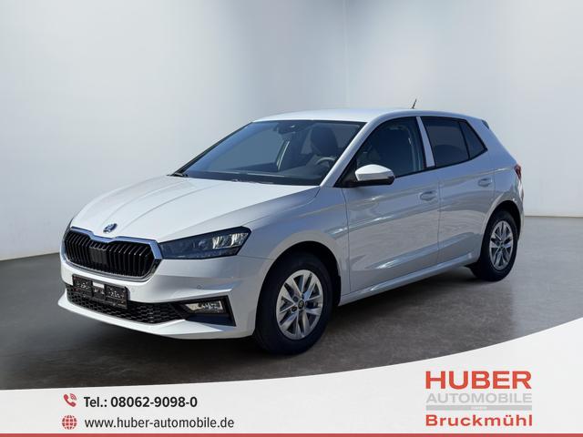 Skoda Fabia - Drive Plus 1.0 TSI DSG 2ZKlima AHK Apple 2 x PDC Sitzheizung 5J Garantie Kessy